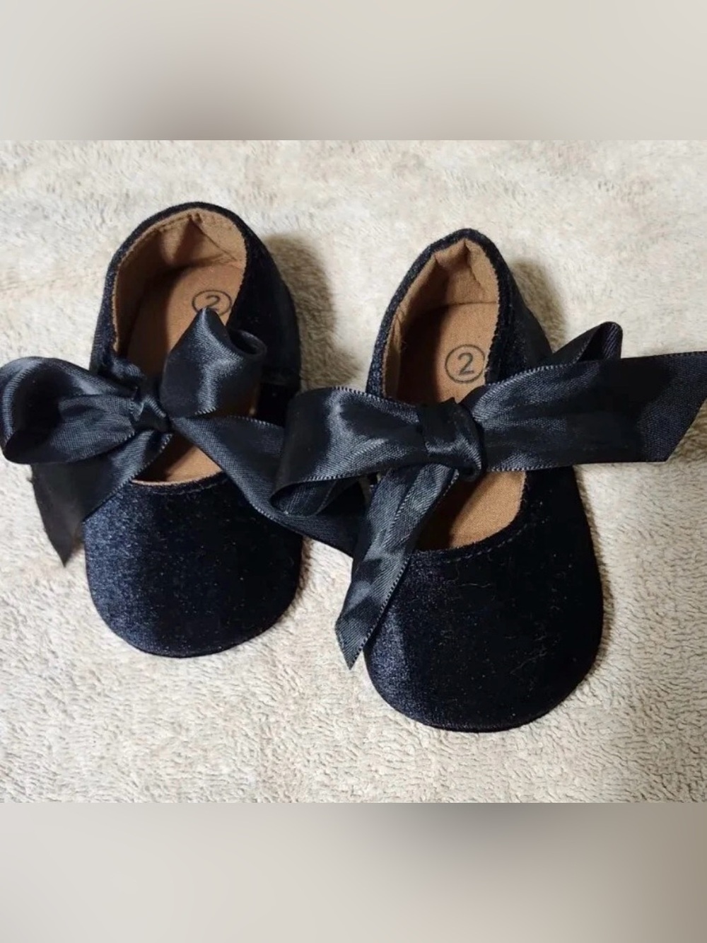 Infant Size 2 Black Velvet Infant Baby Girl Shoes Satin Ribbon Bow